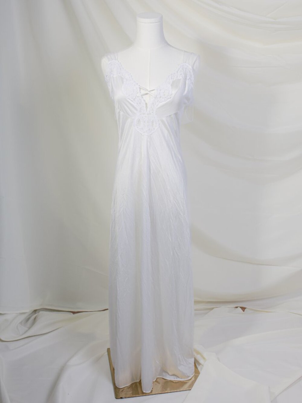 Vintage Barbizon Nightgown